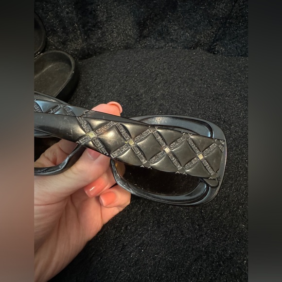 Vintage Versace in Versace case - Picture 2 of 3